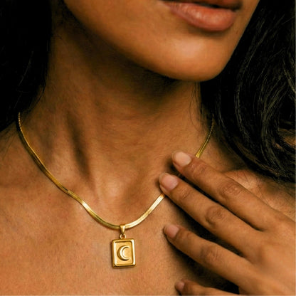 Hima Pendant