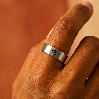 Om Ring