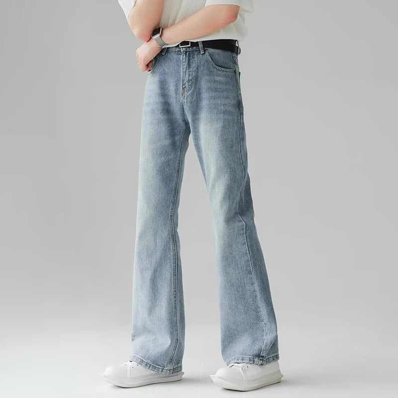 Tom Hollinger | Weit geschnittene Jeans im Retro-Stil