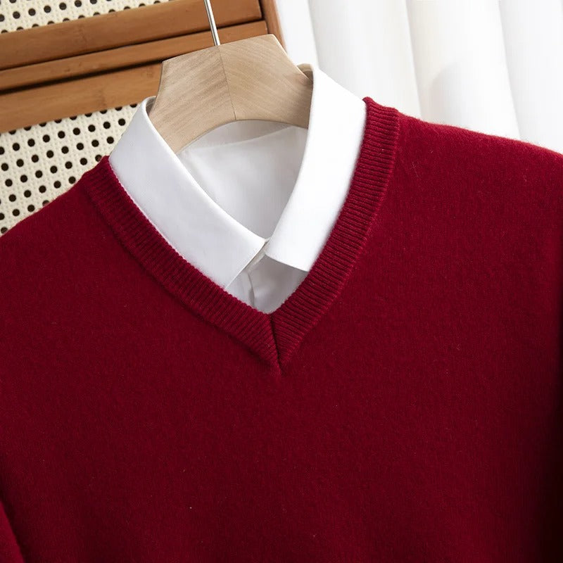 Tom Hollinger | Klassischer V-Ausschnitt Pullover