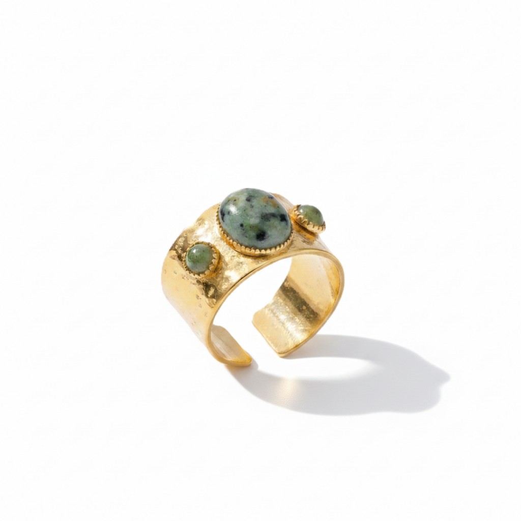 Nyasah Green Stone Ring