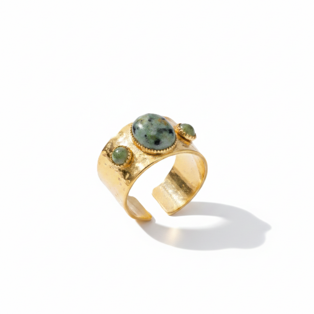 Nyasah Green Stone Ring