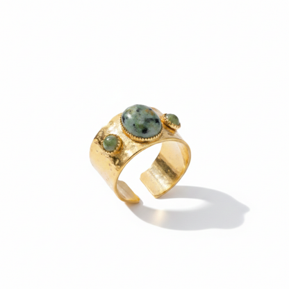 Nyasah Green Stone Ring