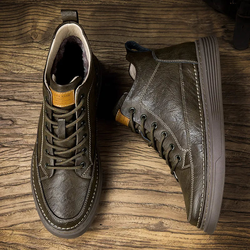 Tom Hollinger | Kurt Boots