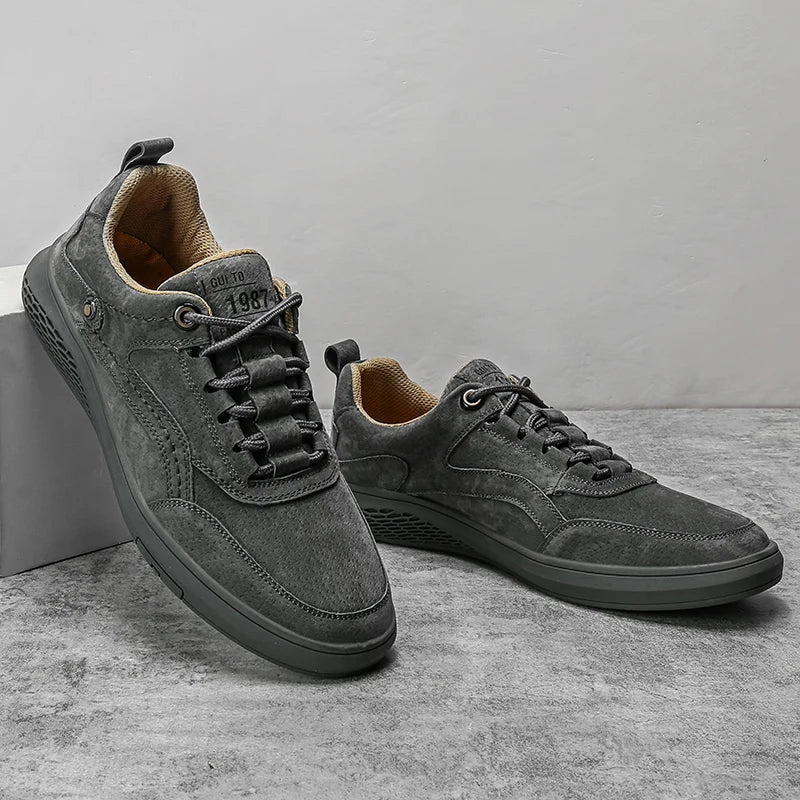 Tom Hollinger | Wanderschuhe aus Wildleder