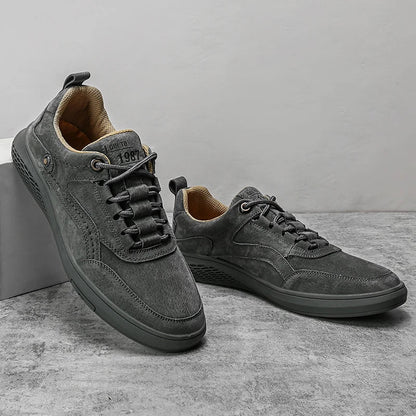Tom Hollinger | Wanderschuhe aus Wildleder