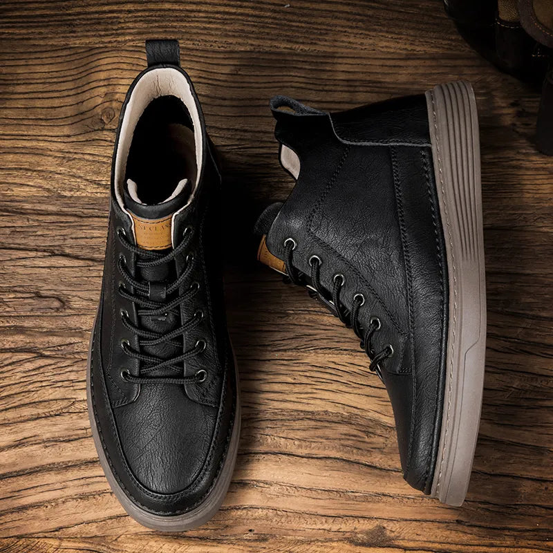 Tom Hollinger | Kurt Boots
