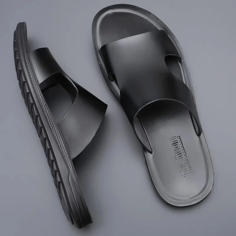 Tom Hollinger | Sommerschuhe in Sandalen- und Slipper-Design
