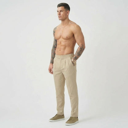 Tom Hollinger |  Hochtaillierte, maßgeschneiderte Hosen aus Cottonsilk-Mischgewebe in Creme