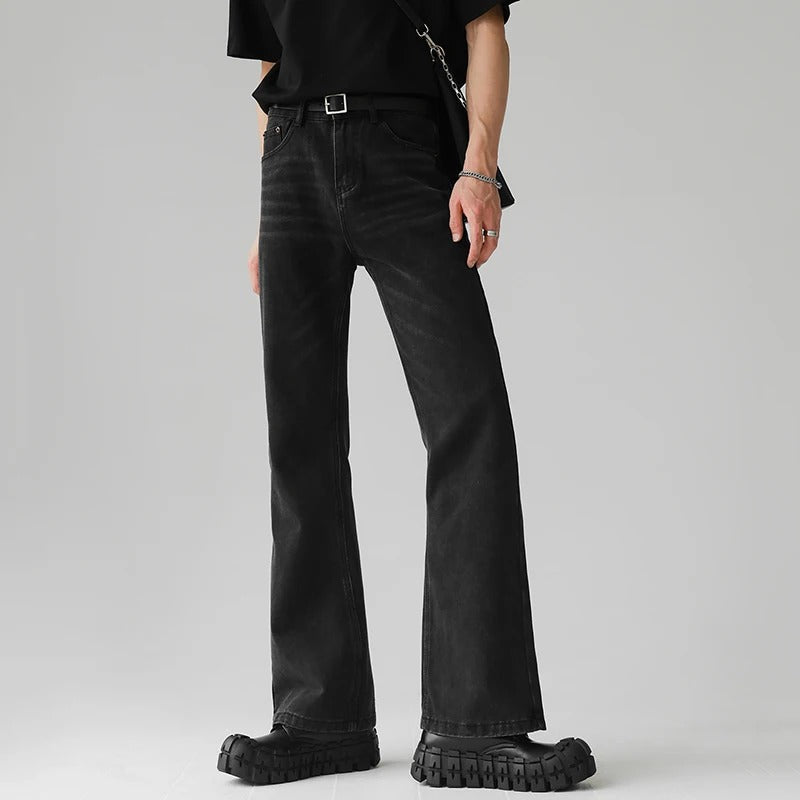 Tom Hollinger | Weit geschnittene Jeans im Retro-Stil